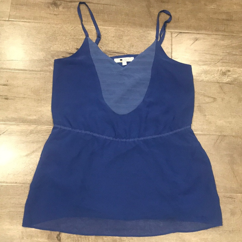 Matix blue tank size small